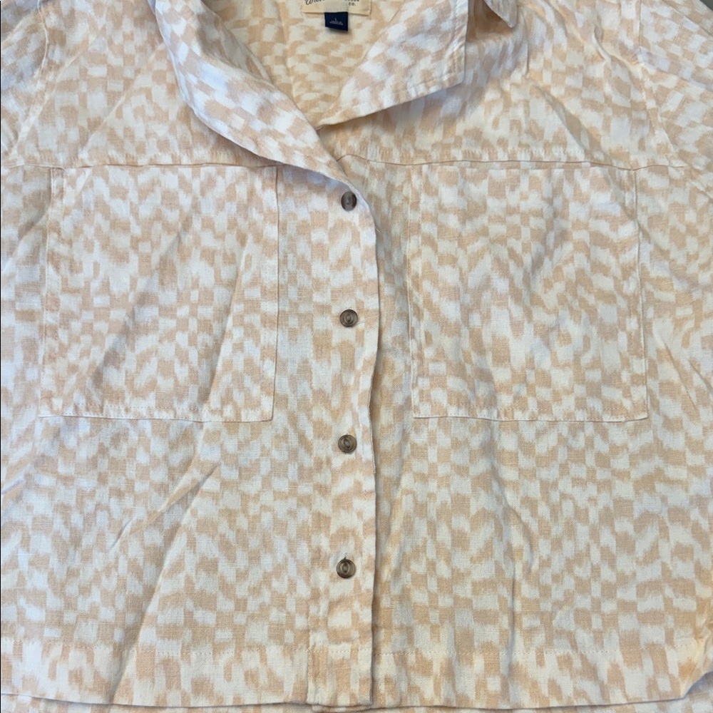 Universal Thread | Beige and White Checkered Shirt - image 3
